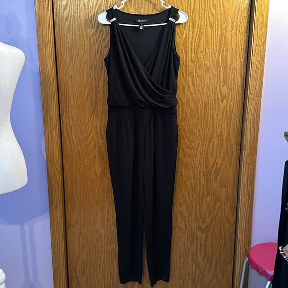 White House Black Market size 6 black jumpsuit. - Picture 2 of 12